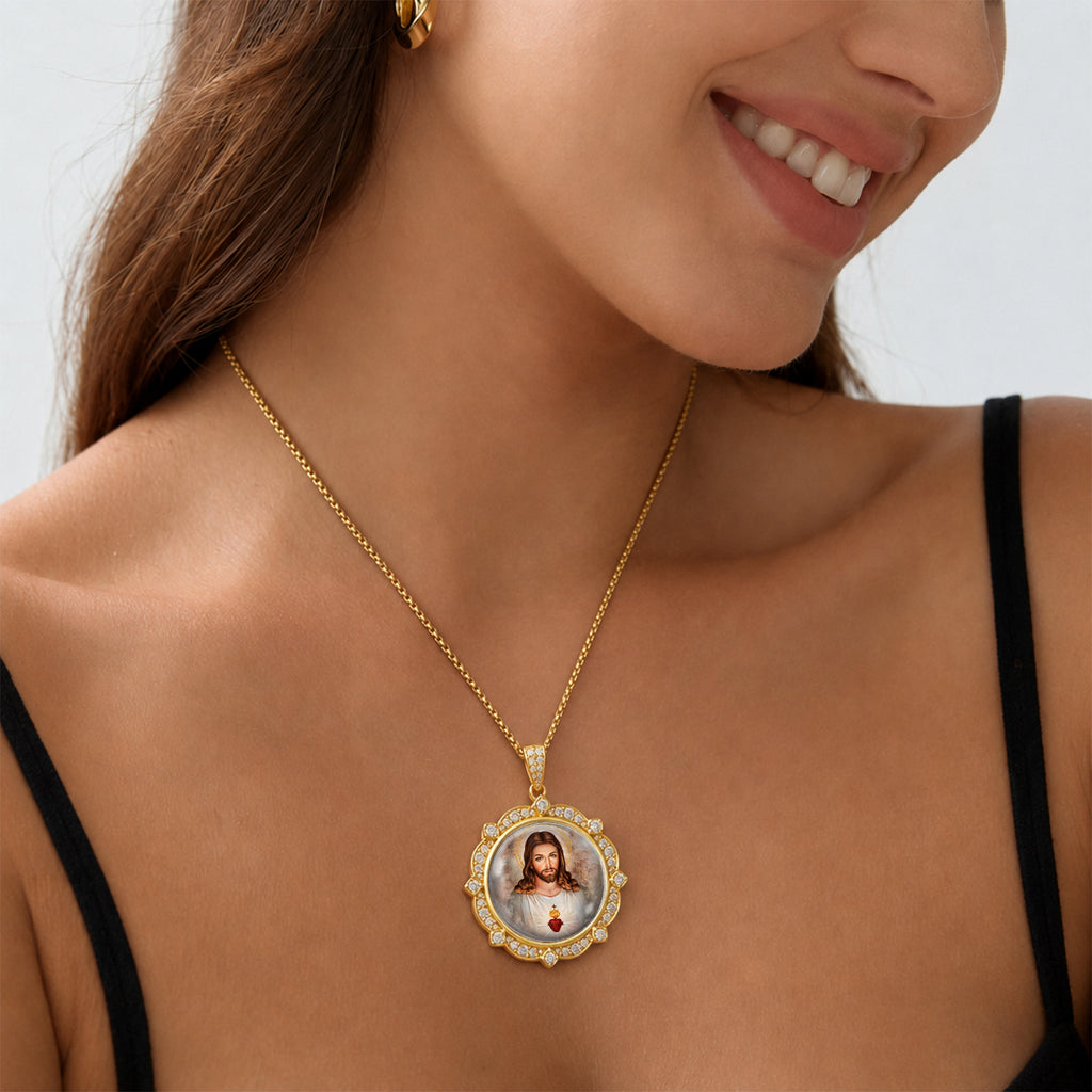 18K Gold Plated Sacred Heart Jesus Pendant Necklace, Enamel Catholic Jewelry with Zircon Accents