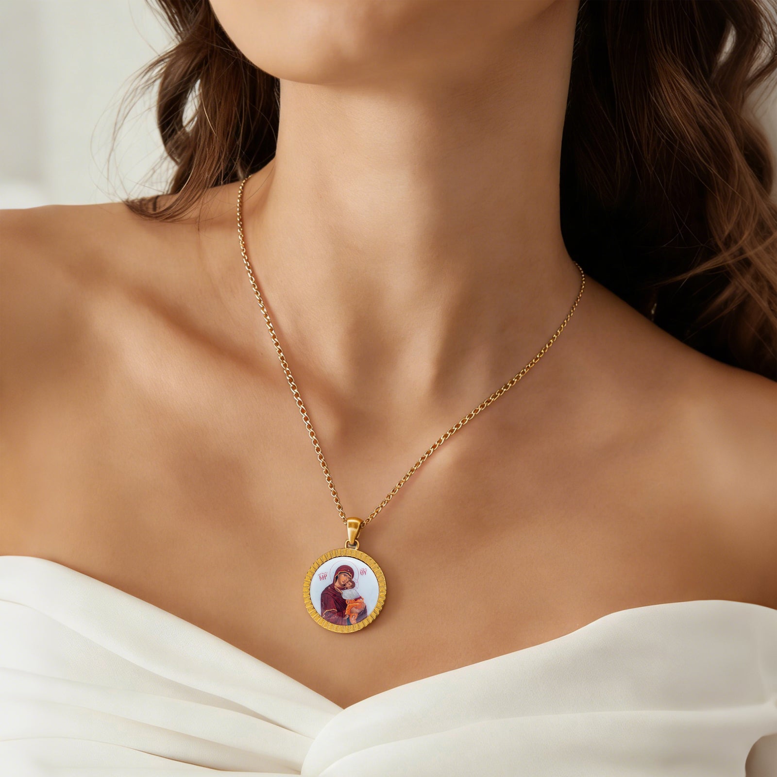 GIVELUCK 18k Plated Gold Pendant Necklace Enamel Our Lady of Vladimir Virgin Mary Miraculous Medal for Women and Men