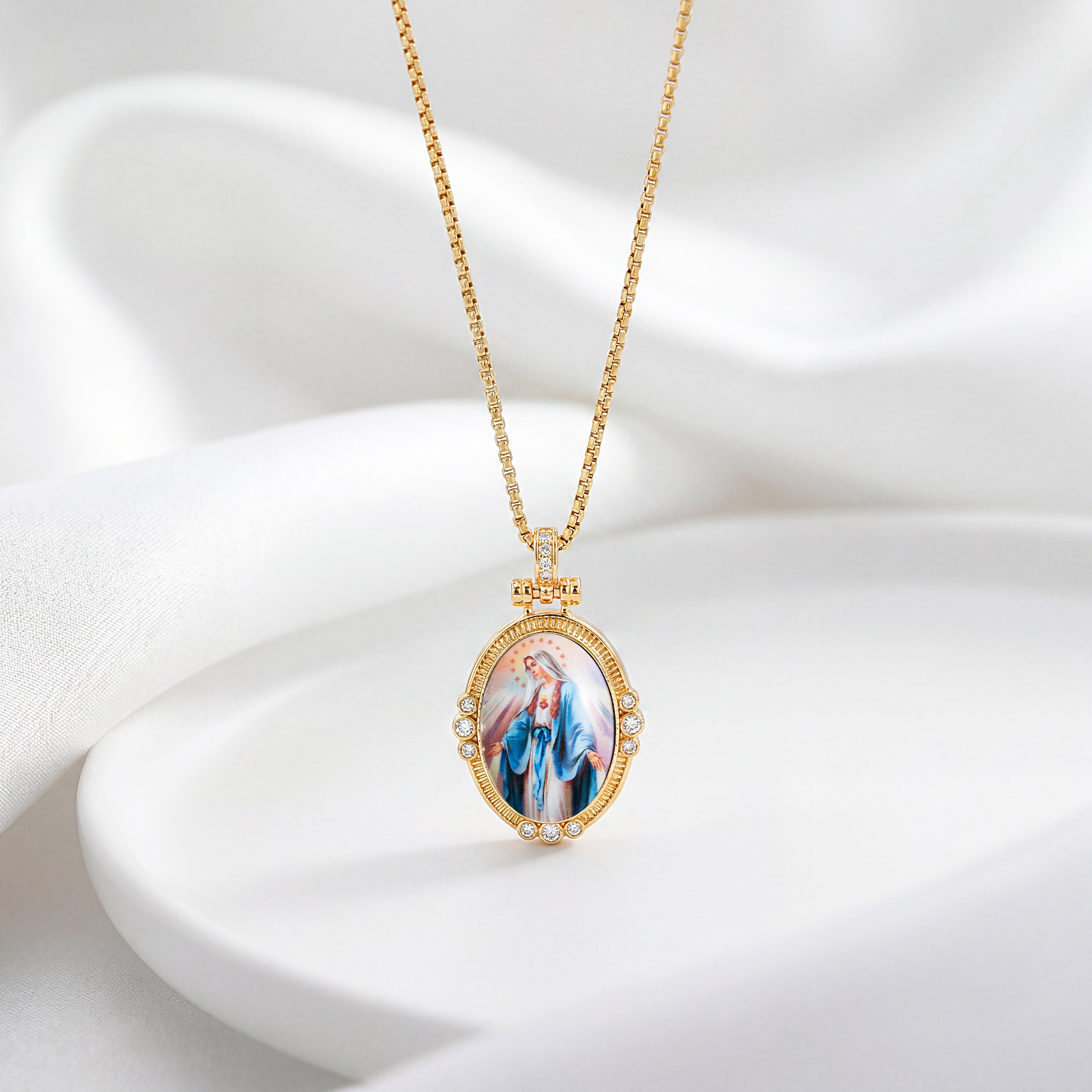 GIVELUCK 18k Plated Gold Pendant Necklace Enamel Eternal Halo Miraculous Medal for Women and Men