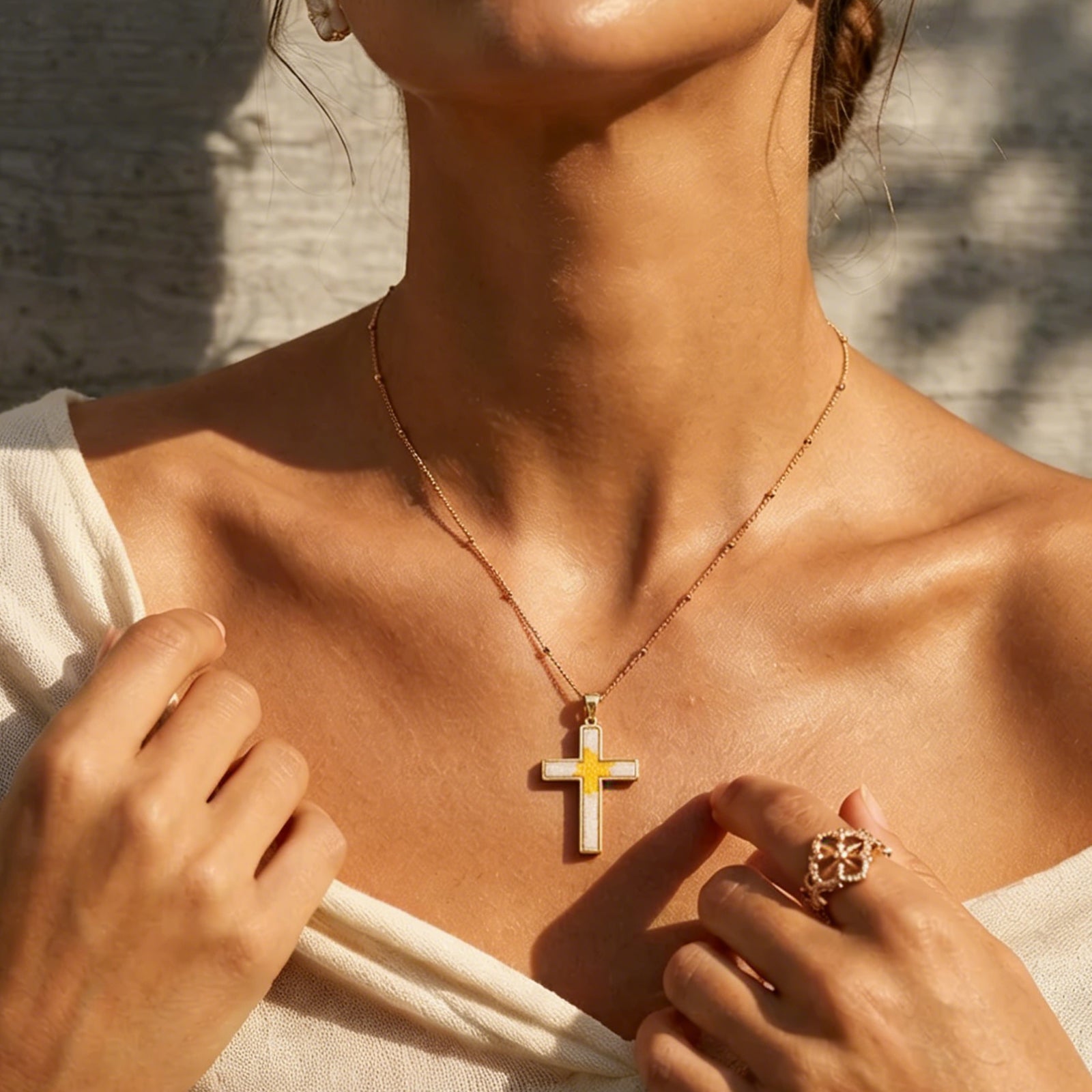 18K Gold-Plated Mosaic Cross Floating Light cross Necklace,Religious Spiritual Jewelry for Men Women,Catholic Gifts