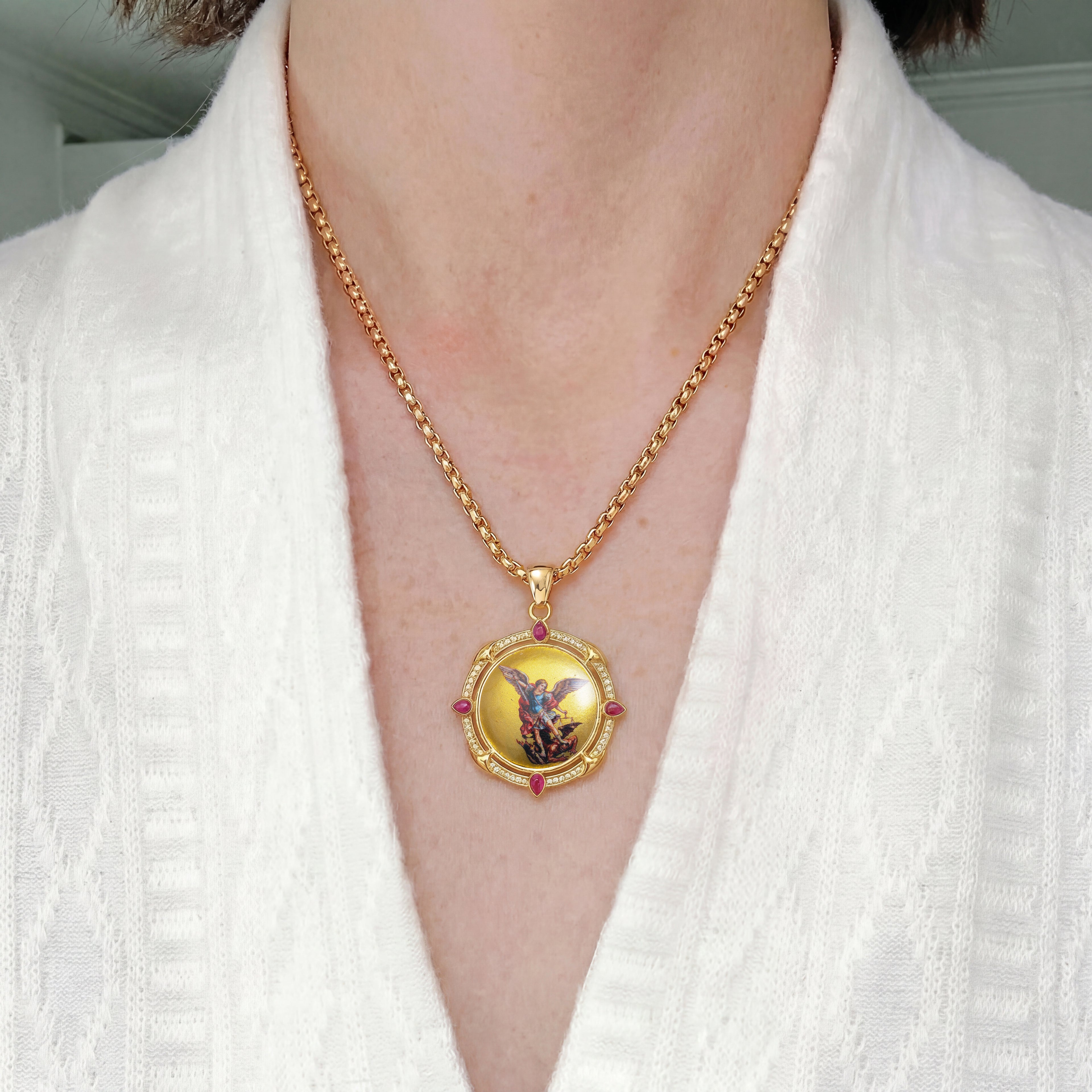 GIVELUCK 18k Plated Gold Enamel Pendant Necklace Catholic Medal Saint  Archangel Michael Necklace for Men and Women