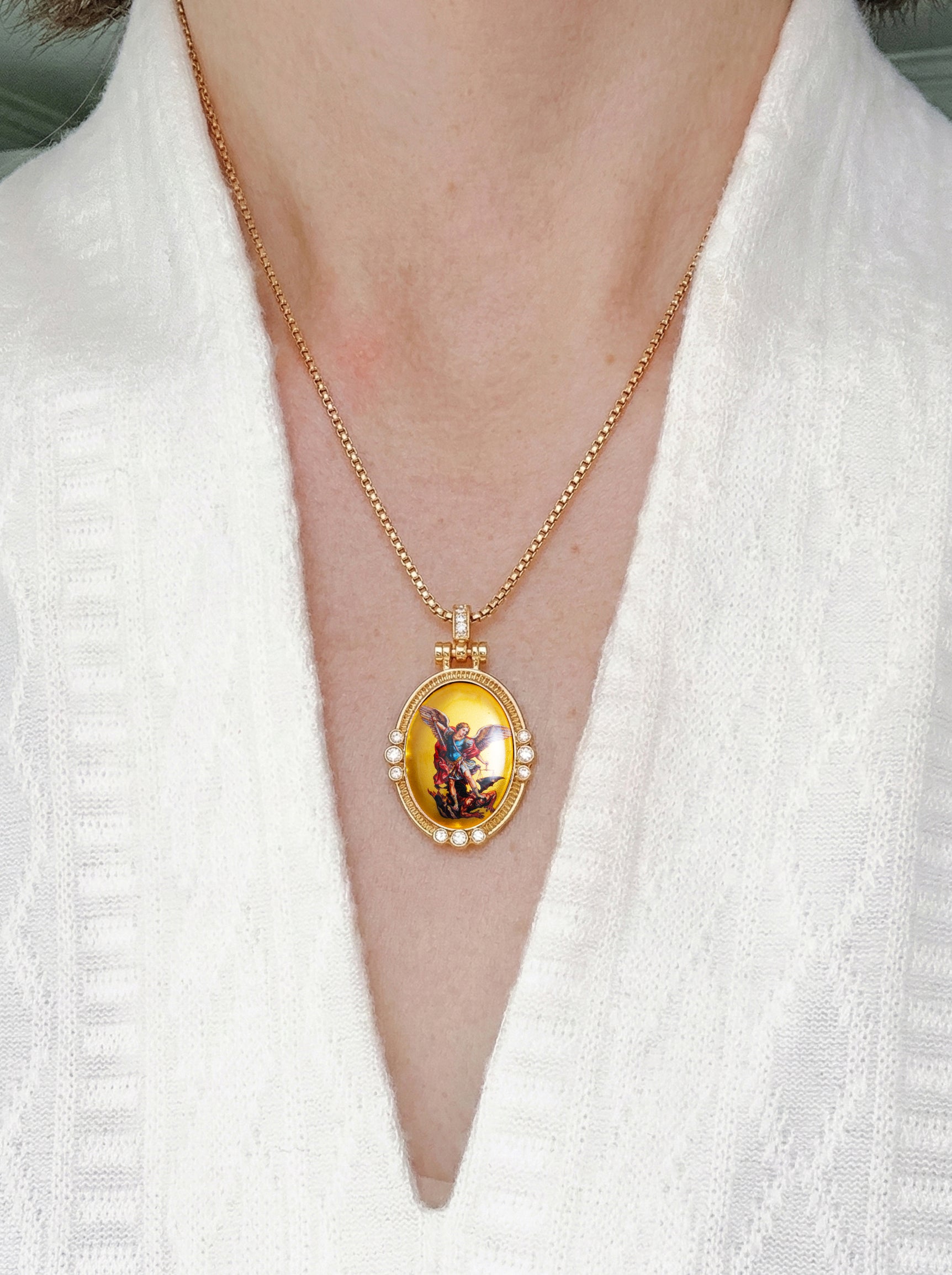 GIVELUCK 18k Plated Gold Pendant Necklace Enamel Eternal Halo St. Archangel Michael Protection Necklace for Women and Men