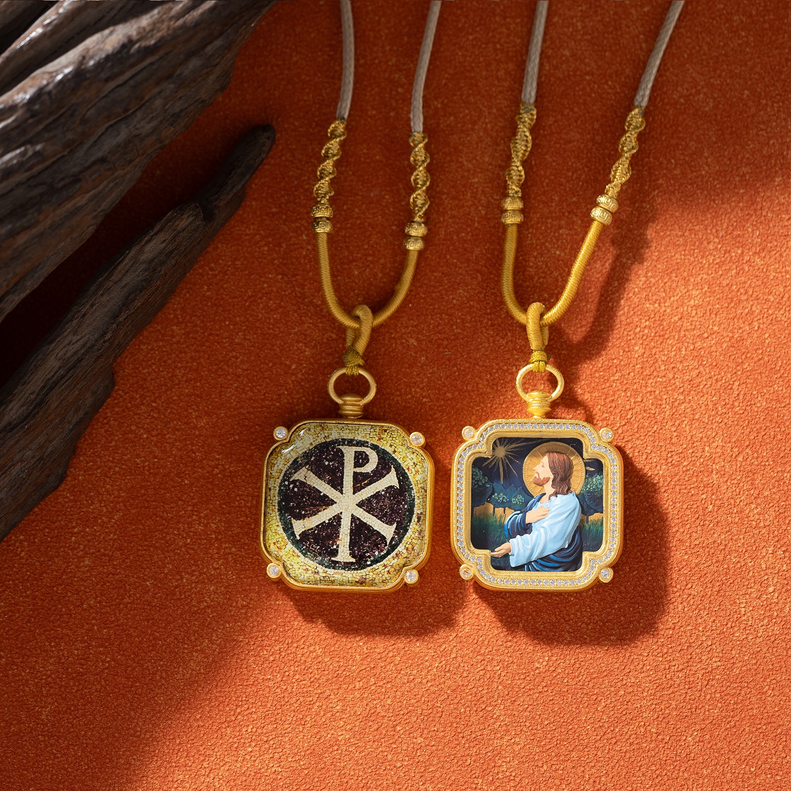 GIVELUCK 18k Plated Gold Zircon Catholic Jesus Christ Devotional Medal Cameo Embossing Pendant Necklace for Man and Women