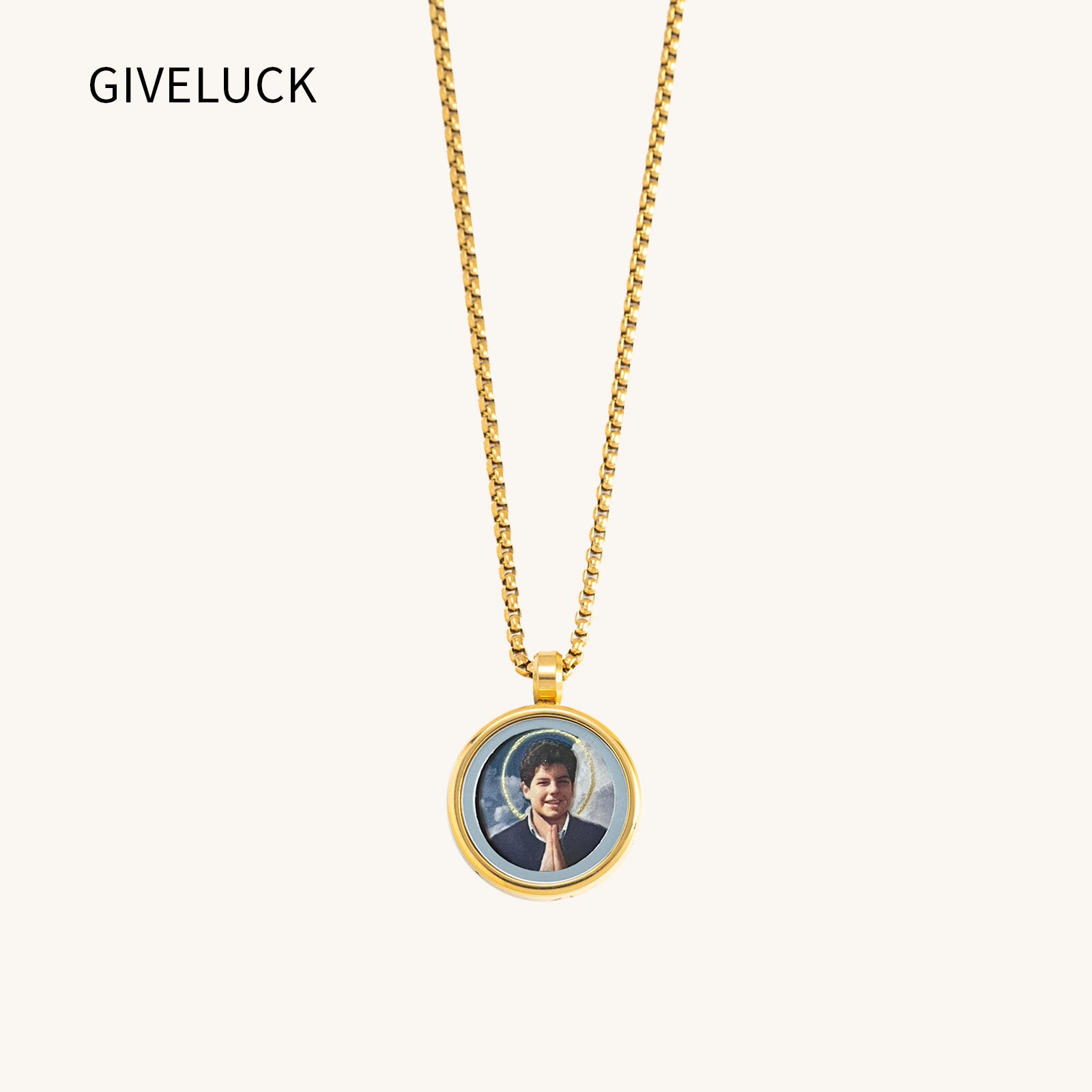 GIVELUCK 18k Plated Gold Catholic Saint Carlo Acutis Devotional Medal Pendant Necklace with Cameo Embossing